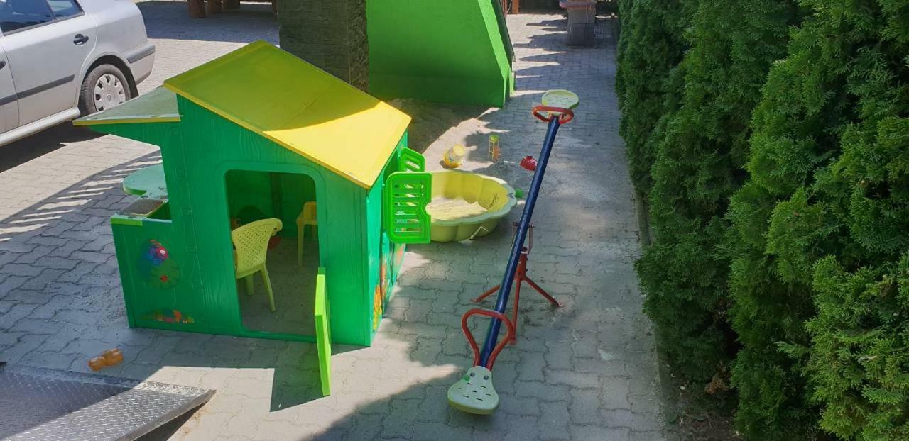 Apartman Taktik Вельки-Медер Экстерьер фото