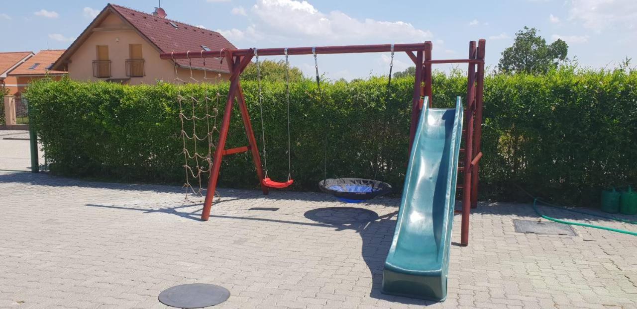 Apartman Taktik Вельки-Медер Экстерьер фото